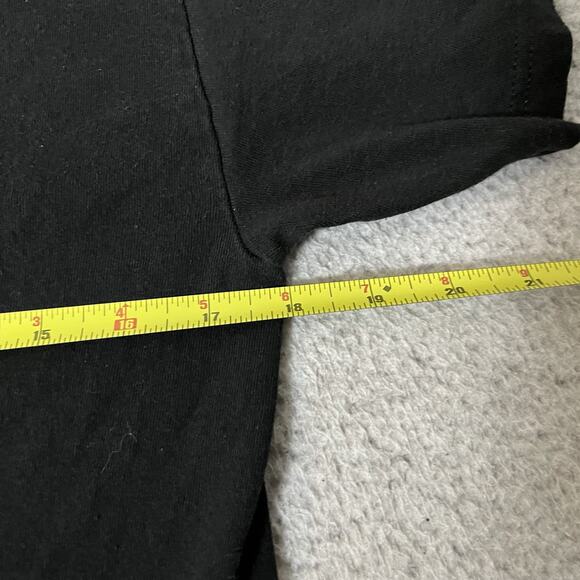 Goosebumps Shirt Mens Small Monsters RL Stine Graphic Horror TV Movie - Picture 6 of 8